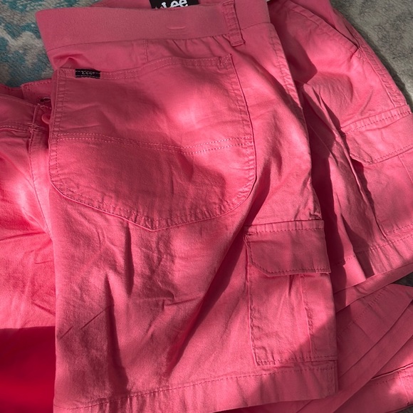 NWT Lee Women’s Cargo Short - Picture 6 of 7